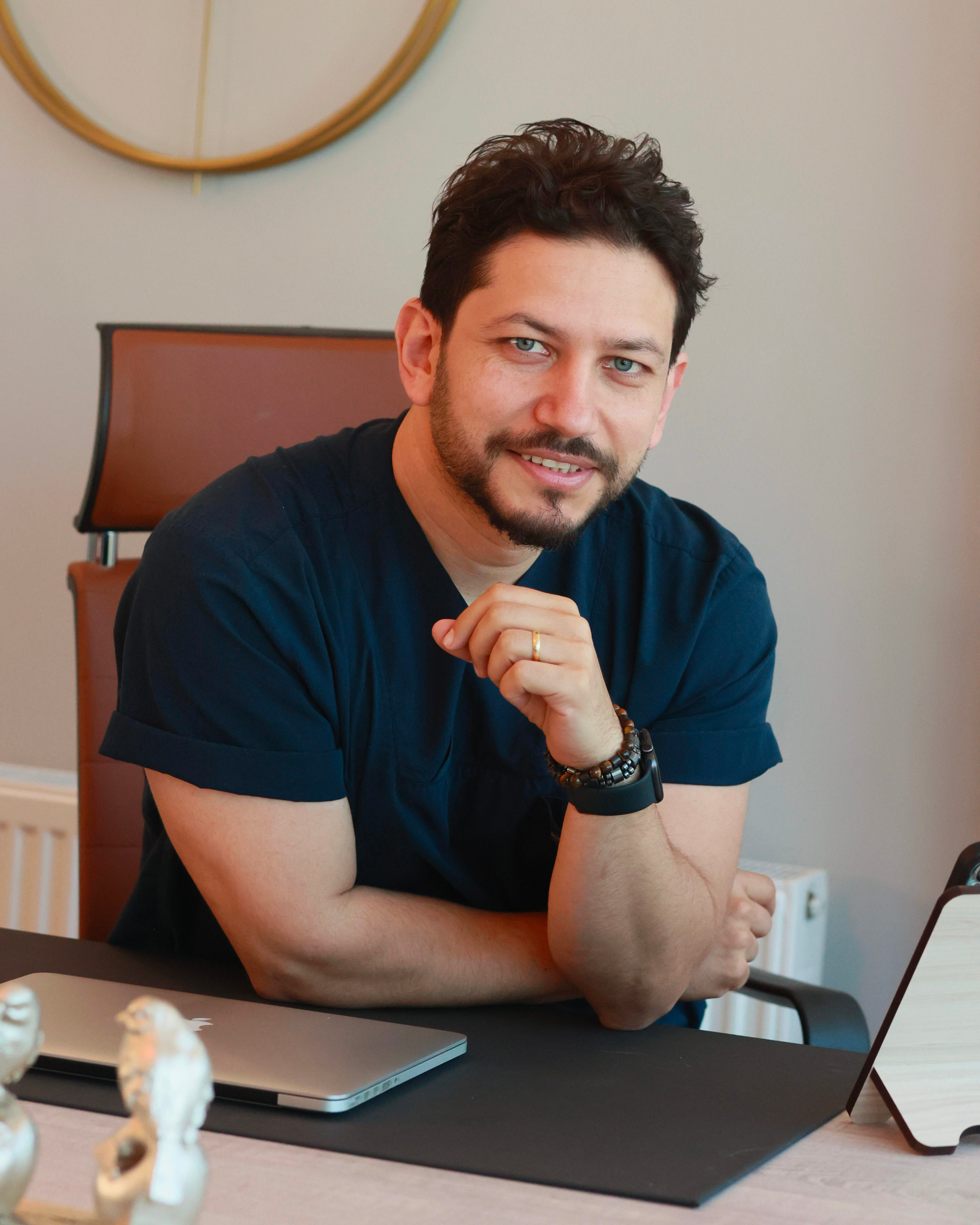 Op. Dr. Erdem Yıldız